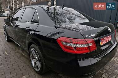 Седан Mercedes-Benz E-Class 2011 в Миргороді