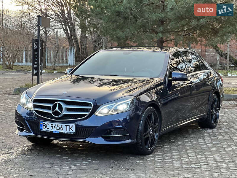 Седан Mercedes-Benz E-Class 2015 в Самборі