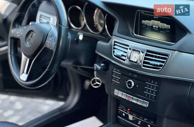 Седан Mercedes-Benz E-Class 2015 в 