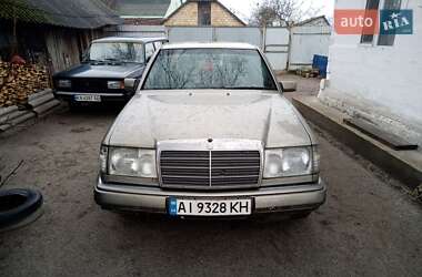 Седан Mercedes-Benz E-Class 1993 в Вишгороді