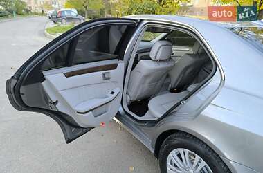Седан Mercedes-Benz E-Class 2012 в 