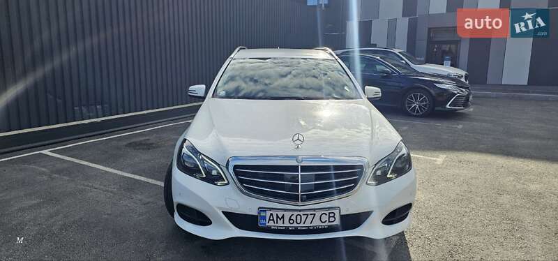 Универсал Mercedes-Benz E-Class 2013 в Житомире
