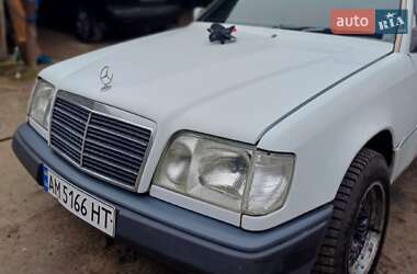 Седан Mercedes-Benz E-Class 1994 в Житомирі