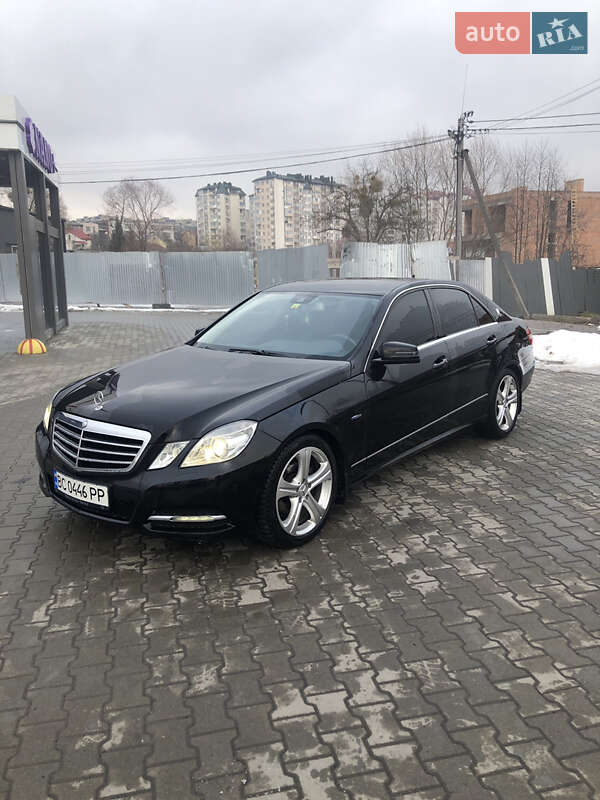 Mercedes-Benz E-Class 2010