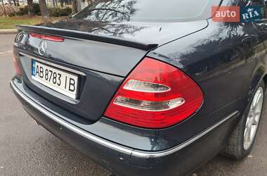 Седан Mercedes-Benz E-Class 2002 в Виннице