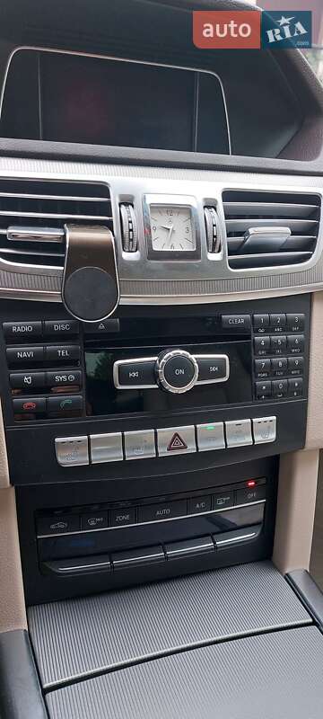Седан Mercedes-Benz E-Class 2014 в Одессе
