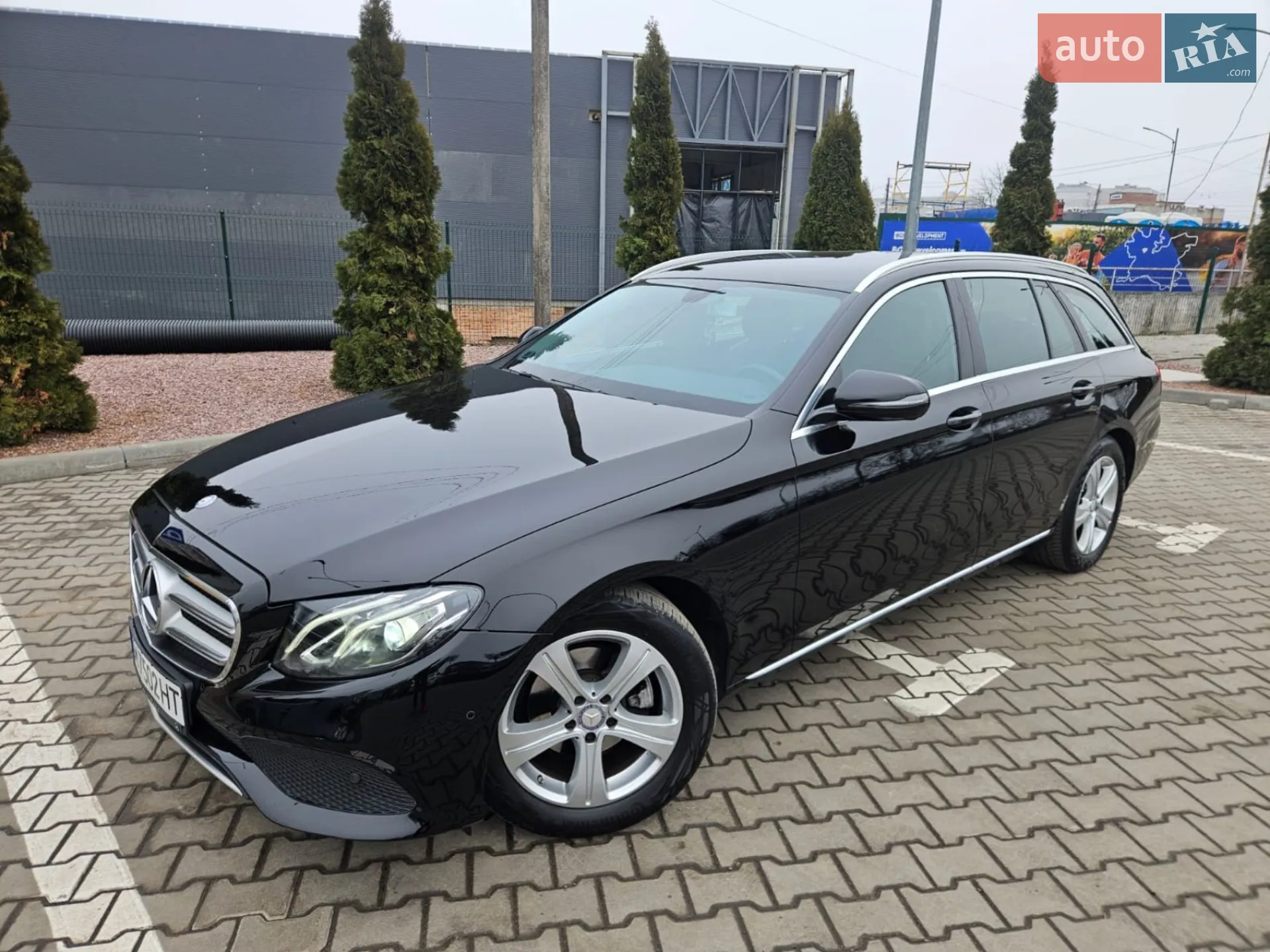 2016 Mercedes-Benz E-klasse - мініатюра 12