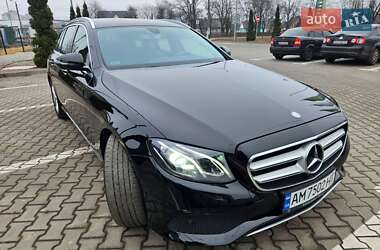 Универсал Mercedes-Benz E-Class 2016 в 