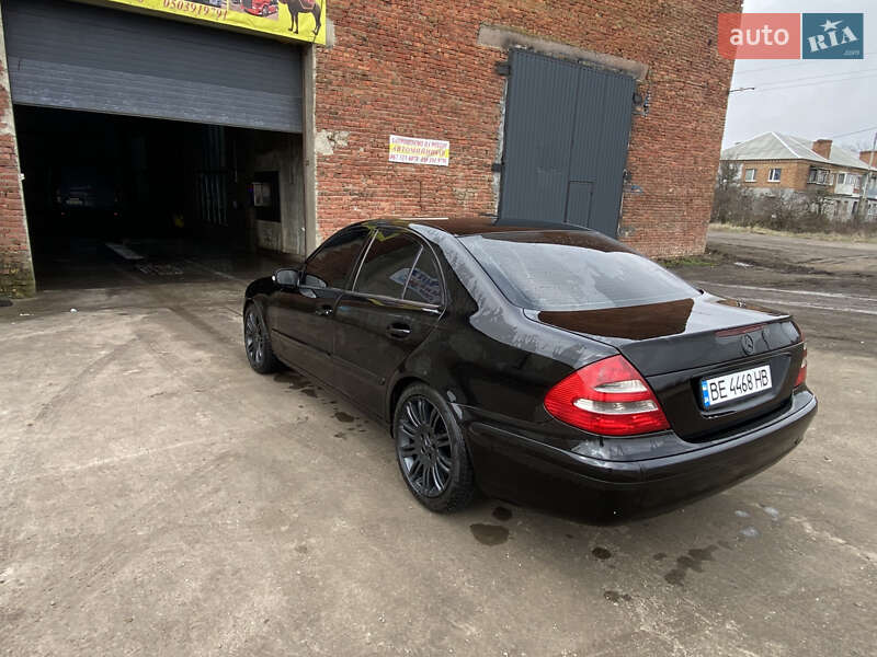 Седан Mercedes-Benz E-Class 2005 в Снигиревке фото 2 Седан Mercedes-Benz E-Class 2005 в Снигиревке