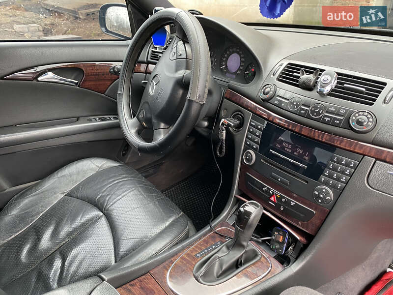 Седан Mercedes-Benz E-Class 2005 в Снигиревке фото 18 Седан Mercedes-Benz E-Class 2005 в Снигиревке