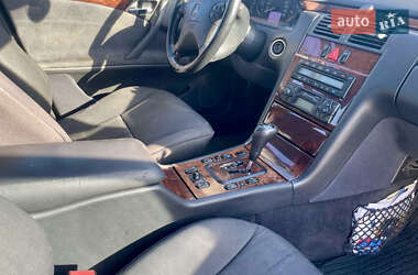Седан Mercedes-Benz E-Class 2000 в 