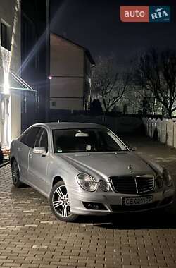 Седан Mercedes-Benz E-Class 2007 в Чернівцях