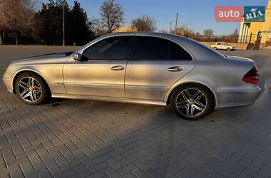 Седан Mercedes-Benz E-Class 2003 в Болграді