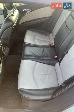 Седан Mercedes-Benz E-Class 2002 в 