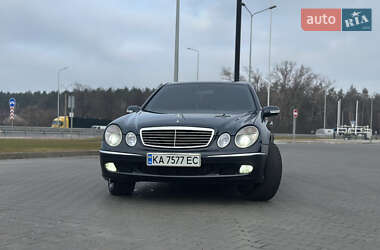 Седан Mercedes-Benz E-Class 2003 в 
