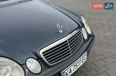 Седан Mercedes-Benz E-Class 2003 в 