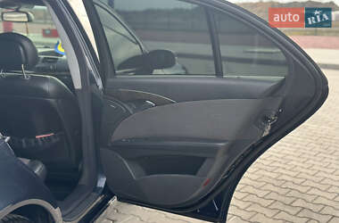 Седан Mercedes-Benz E-Class 2003 в 