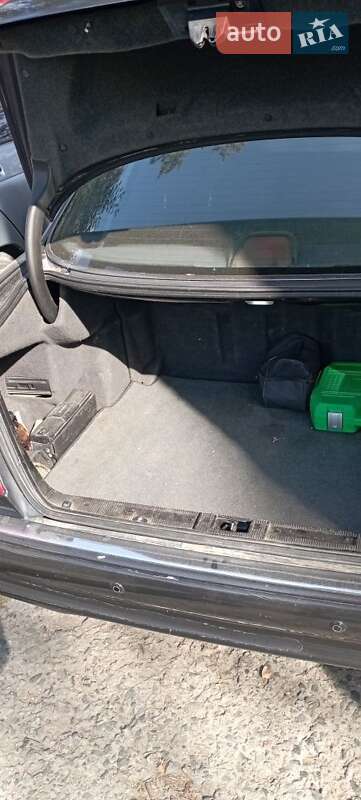 Седан Mercedes-Benz E-Class 1998 в Благовіщенську