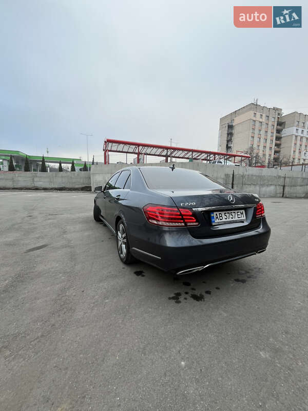 Седан Mercedes-Benz E-Class 2014 в Виннице