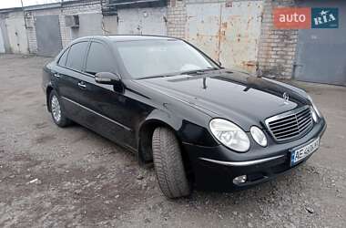 Седан Mercedes-Benz E-Class 2003 в 