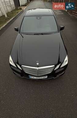 Седан Mercedes-Benz E-Class 2010 в 