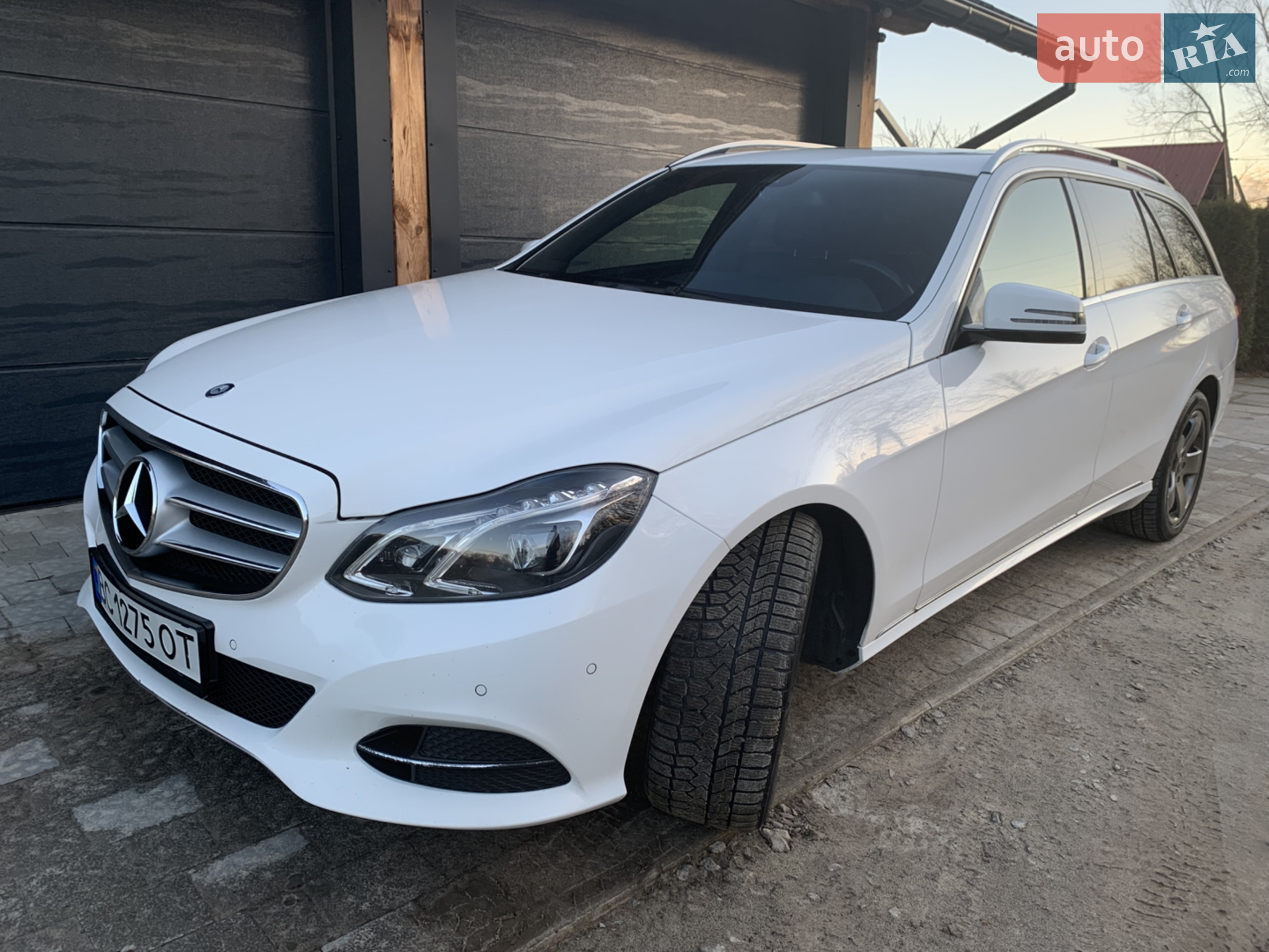 2013 Mercedes-Benz E-klasse - мініатюра 4