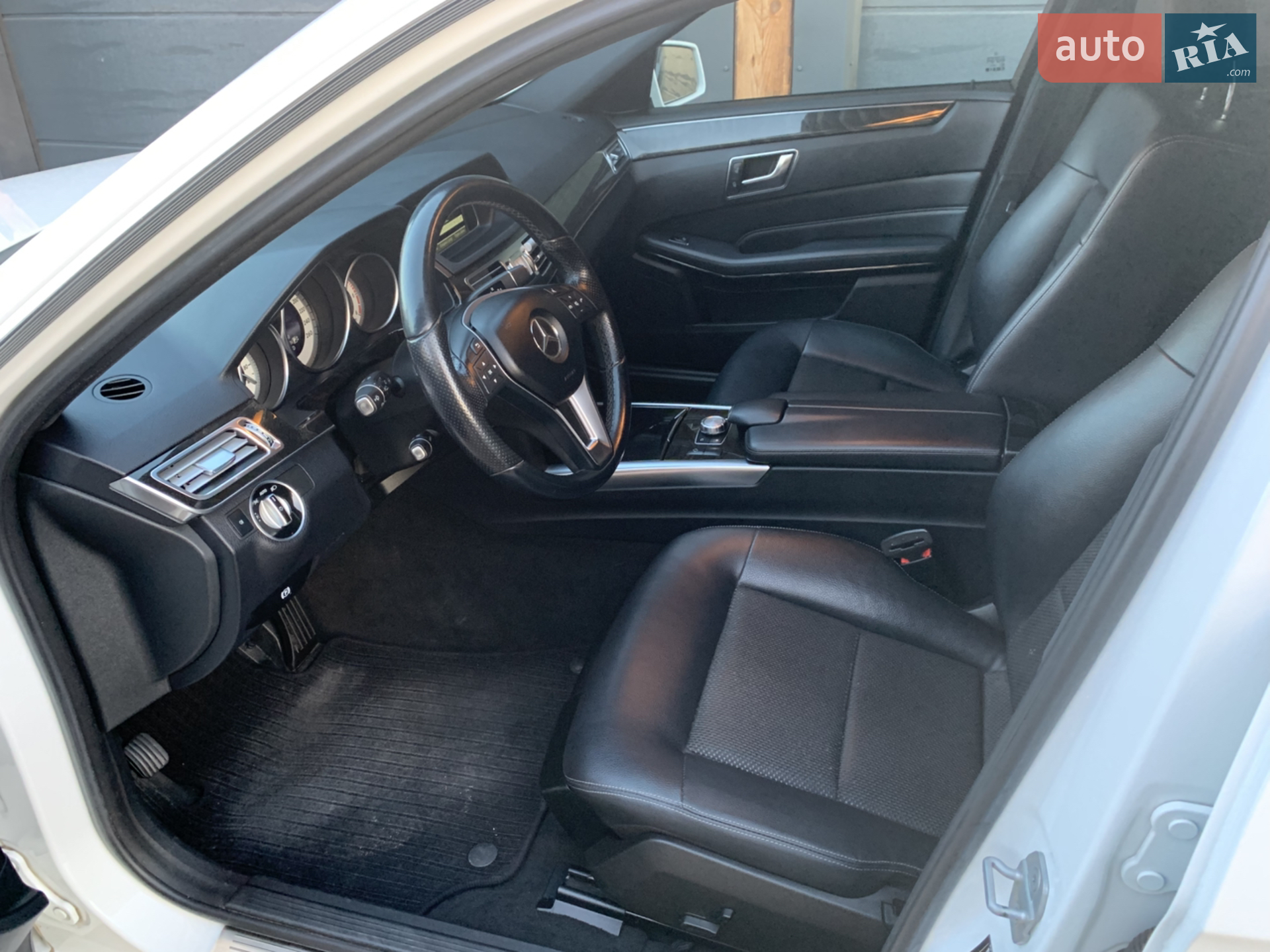2013 Mercedes-Benz E-klasse - мініатюра 14