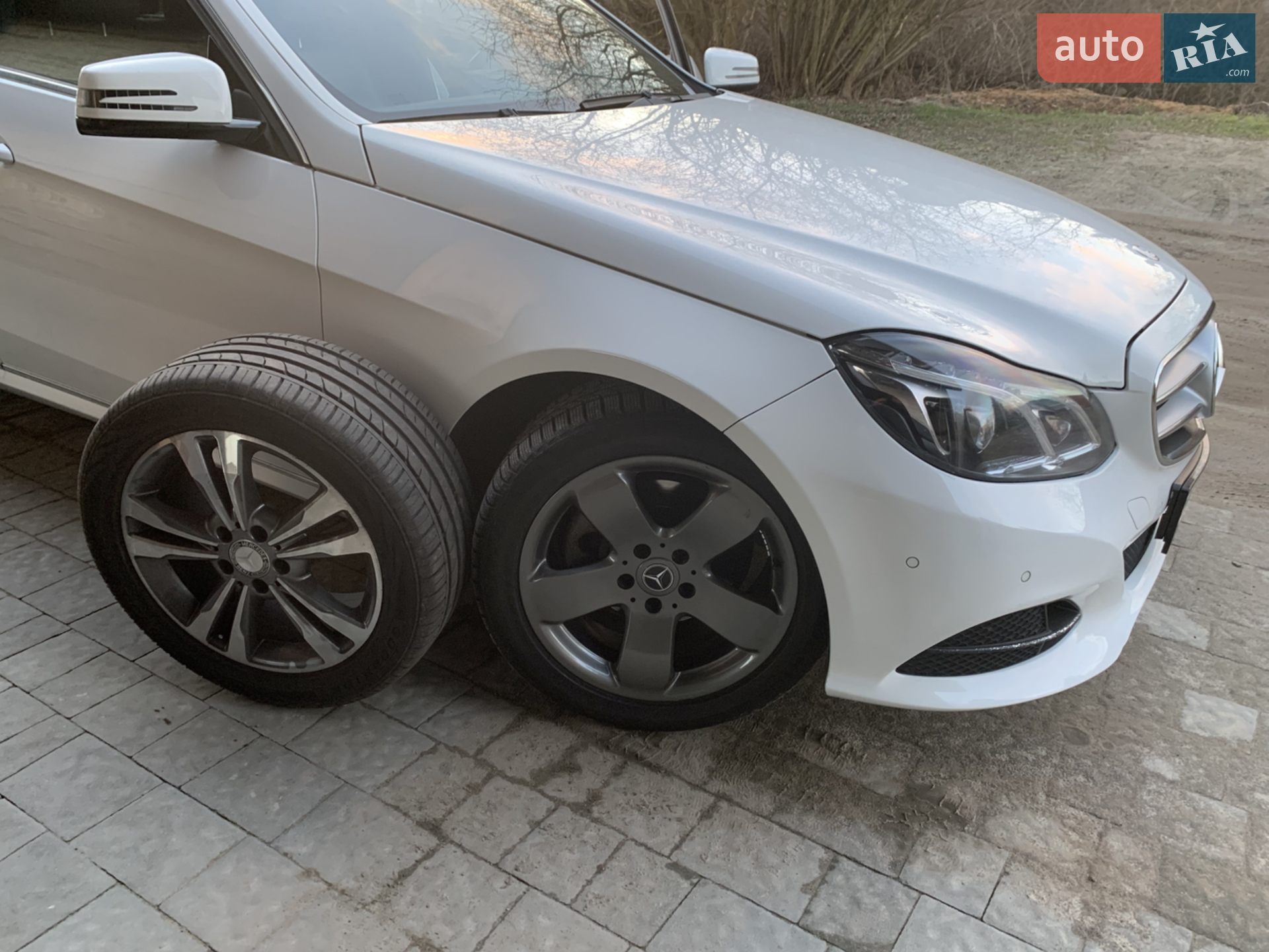 2013 Mercedes-Benz E-klasse - мініатюра 30