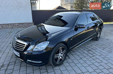 Седан Mercedes-Benz E-Class 2011 в Тернополі