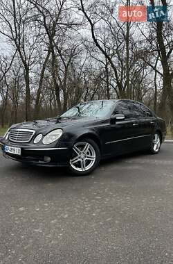 Седан Mercedes-Benz E-Class 2002 в Запоріжжі