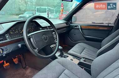 Универсал Mercedes-Benz E-Class 1989 в Одессе