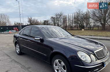 Седан Mercedes-Benz E-Class 2006 в Обухове