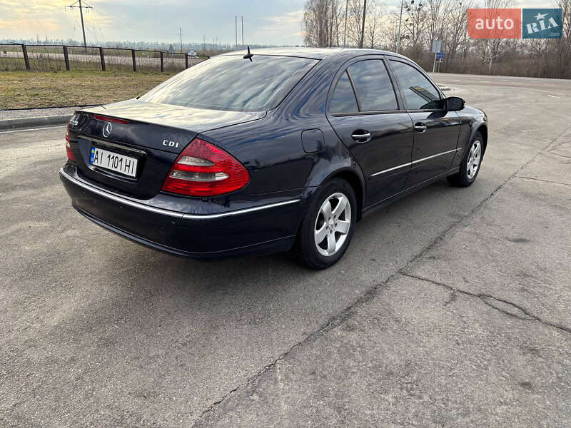 Седан Mercedes-Benz E-Class 2006 в Обухове