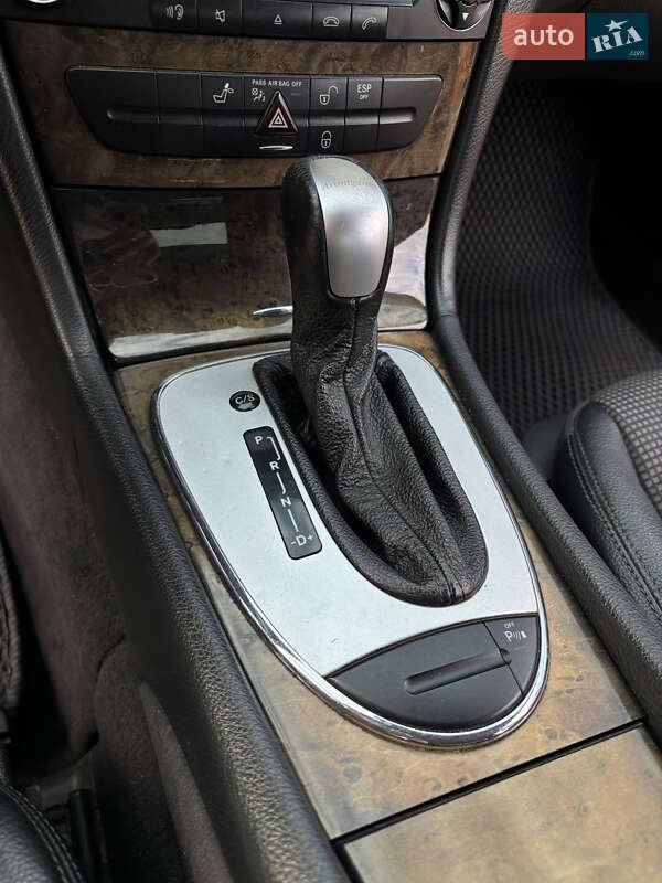 Седан Mercedes-Benz E-Class 2006 в Обухове