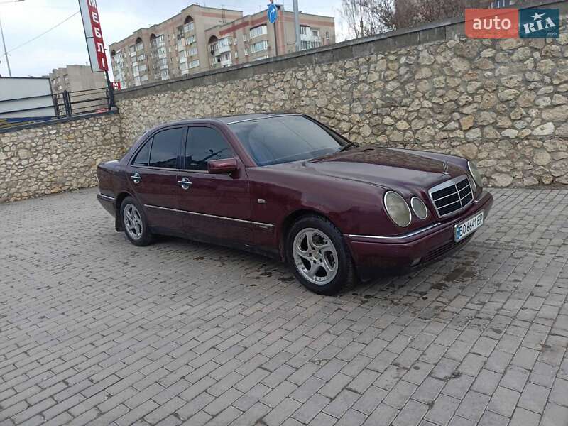 Седан Mercedes-Benz E-Class 1998 в Тернополе