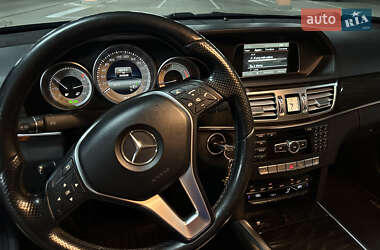 Седан Mercedes-Benz E-Class 2014 в 