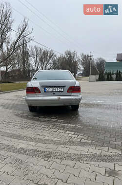 Седан Mercedes-Benz E-Class 1998 в Чернівцях