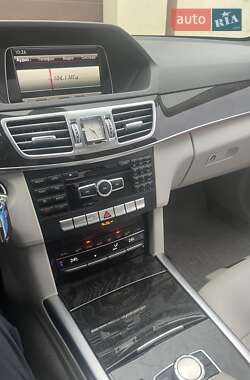 Седан Mercedes-Benz E-Class 2014 в 