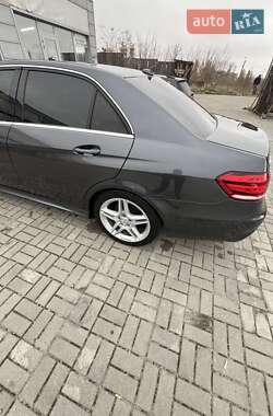 Седан Mercedes-Benz E-Class 2014 в 