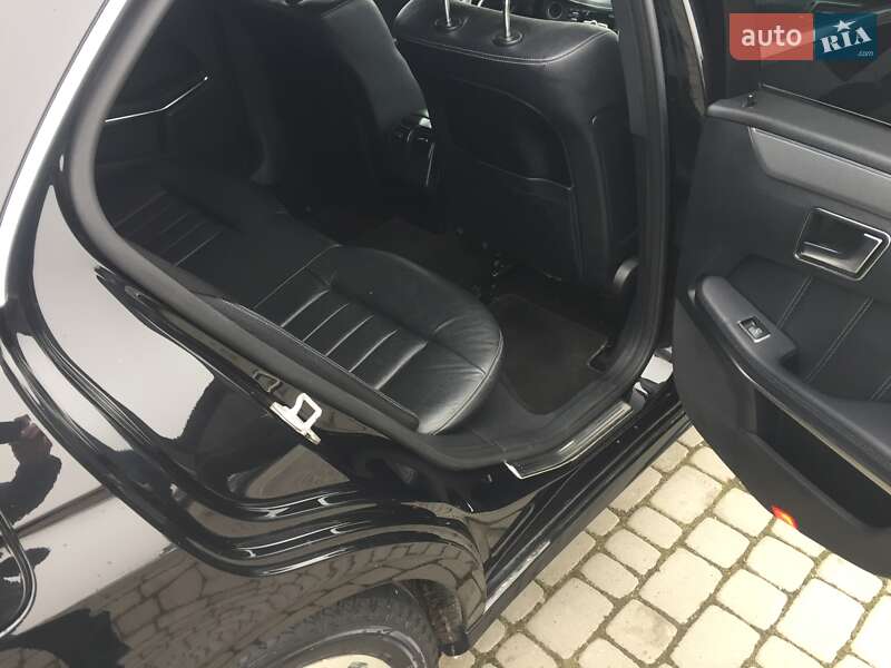 Седан Mercedes-Benz E-Class 2014 в Черновцах