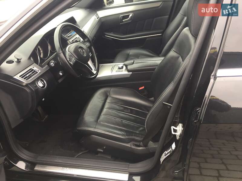 Седан Mercedes-Benz E-Class 2014 в Черновцах