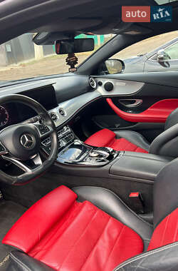 Купе Mercedes-Benz E-Class 2017 в 