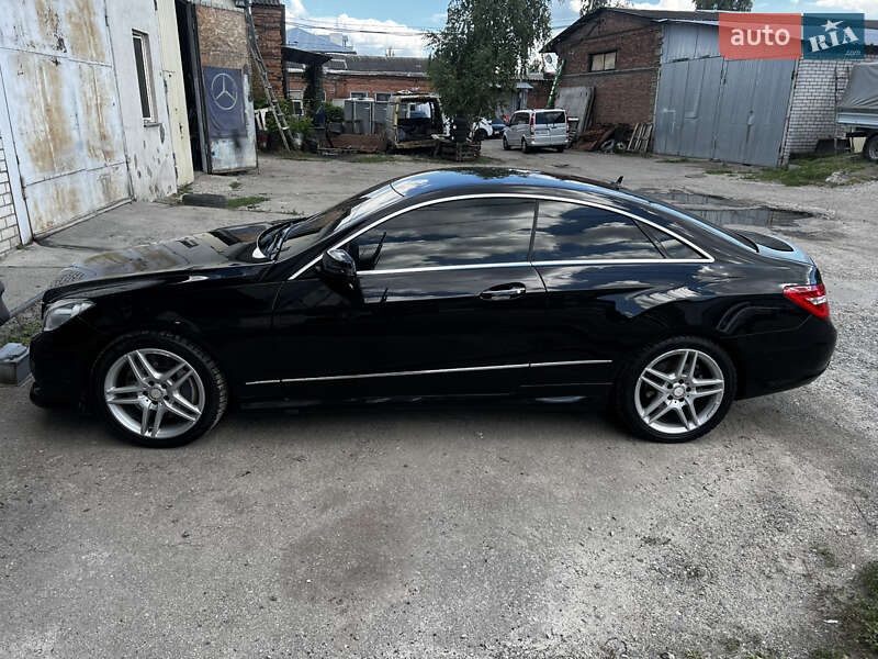 Купе Mercedes-Benz E-Class 2012 в Харькове