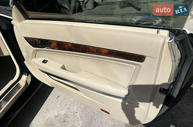 Купе Mercedes-Benz E-Class 2012 в 
