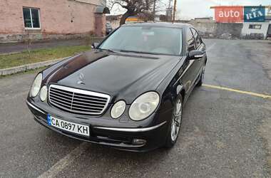 Седан Mercedes-Benz E-Class 2004 в Гайвороні