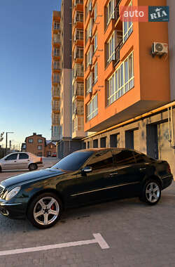 Седан Mercedes-Benz E-Class 2002 в Виннице