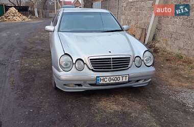 Седан Mercedes-Benz E-Class 2001 в Соснівці