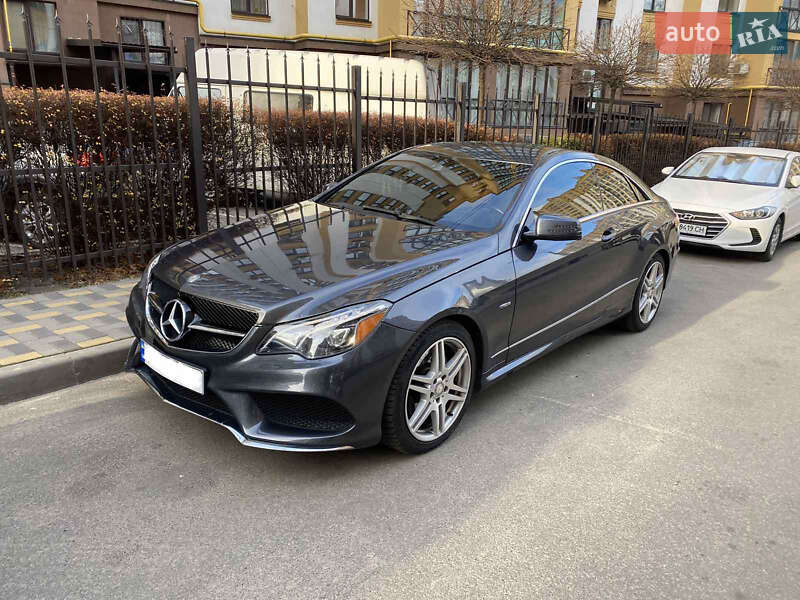 Купе Mercedes-Benz E-Class 2010 в Виннице