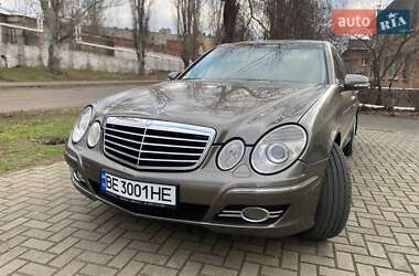 Седан Mercedes-Benz E-Class 2006 в Миколаєві