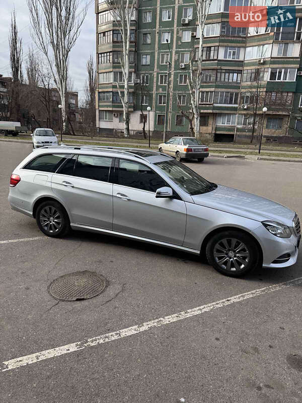 Універсал Mercedes-Benz E-Class 2014 в Кривому Розі